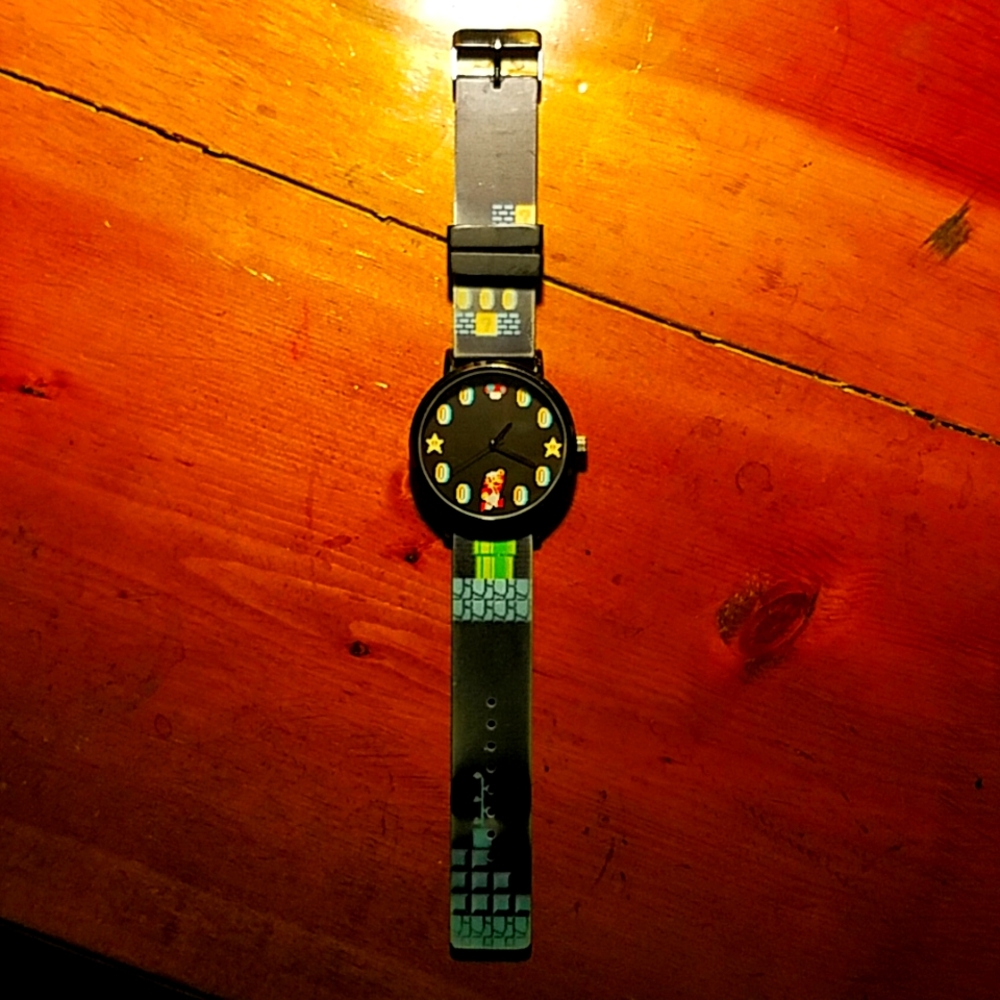 Super Mario Watch; Accutime; used